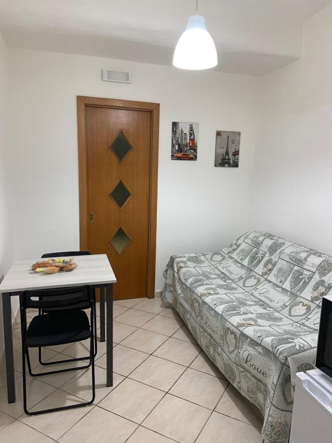 La casetta 75 Napoli Esterno foto